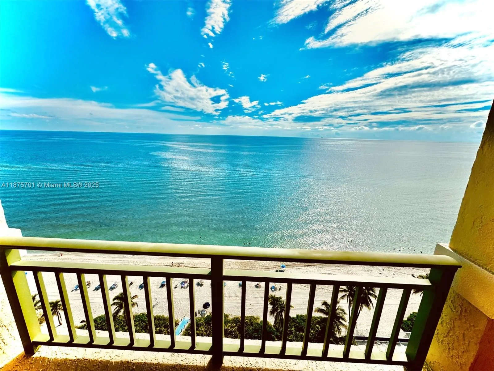 2080 S Ocean Dr # 1711, Hallandale Beach, FL 33009