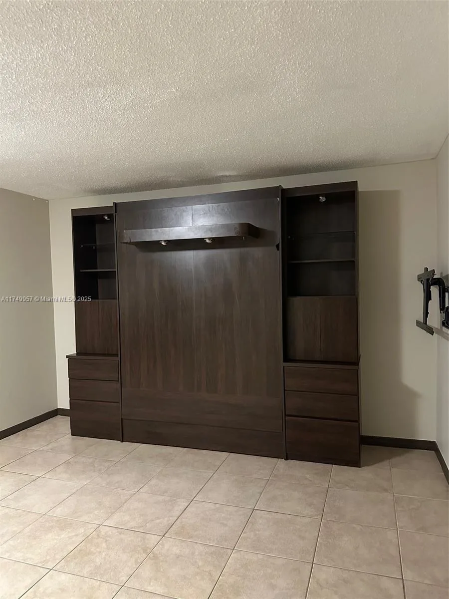 1965 S Ocean Dr # 11J, Hallandale Beach, FL 33009 photo 12