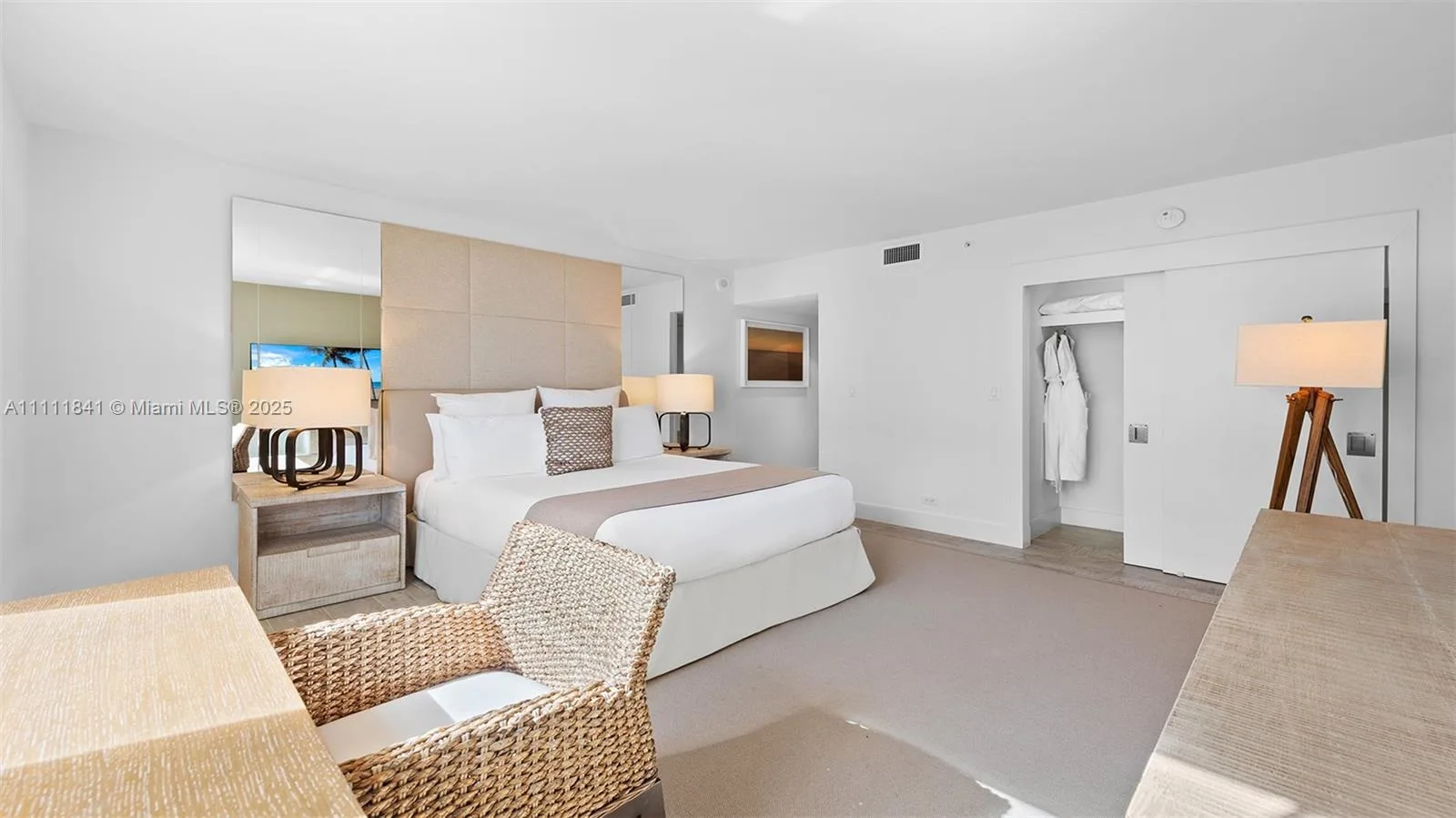102 24th St # 904, Miami Beach, FL 33139 photo 12
