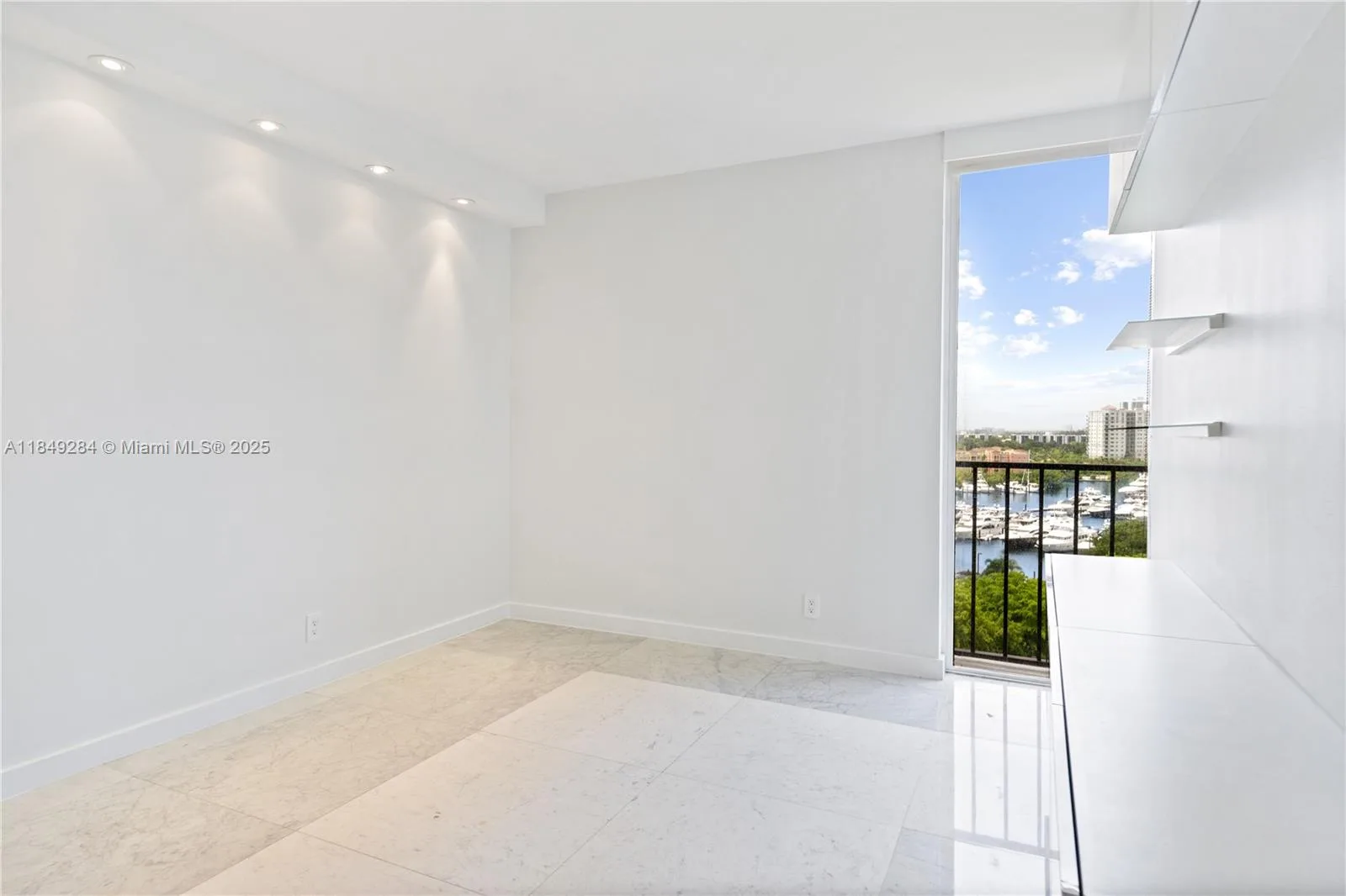 19355 Turnberry Way # 9D, Aventura, FL 33180 photo 12