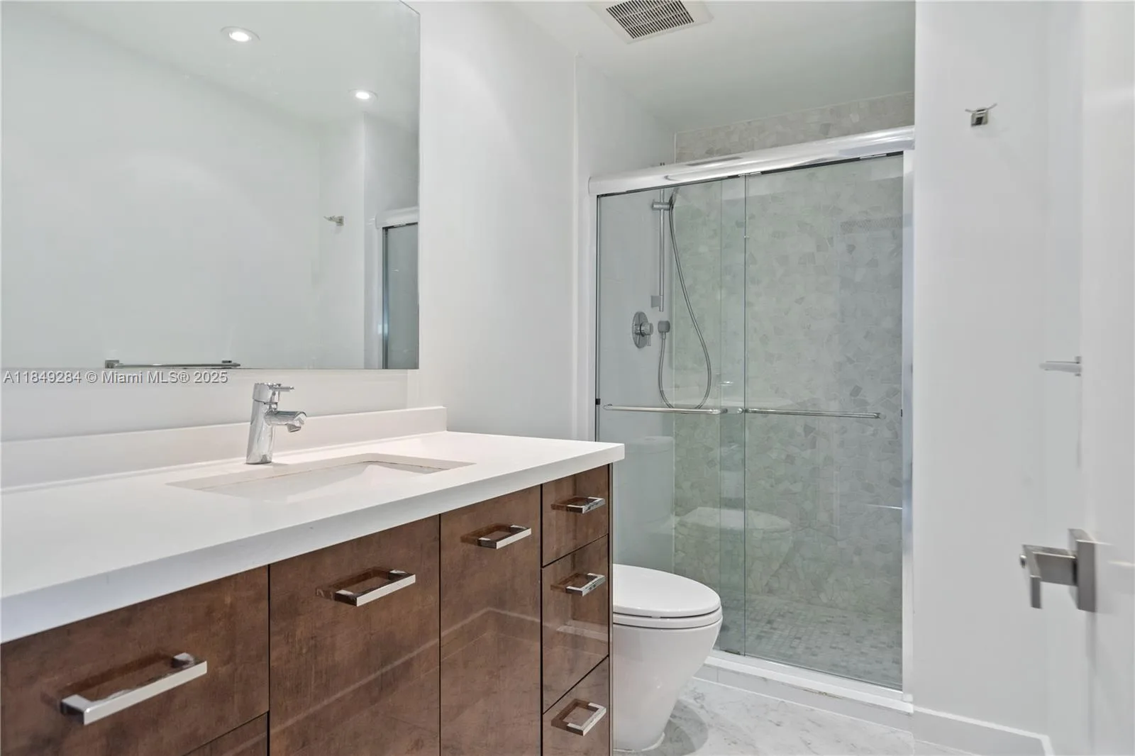 19355 Turnberry Way # 9D, Aventura, FL 33180 photo 13