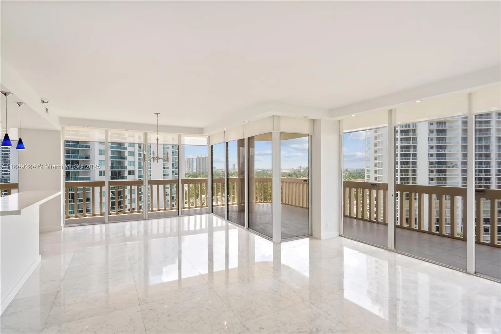 19355 Turnberry Way # 9D, Aventura, FL 33180 photo 3