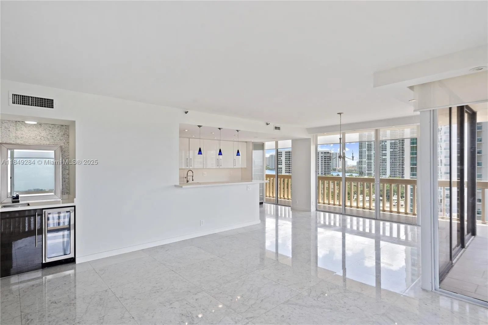 19355 Turnberry Way # 9D, Aventura, FL 33180 photo 4