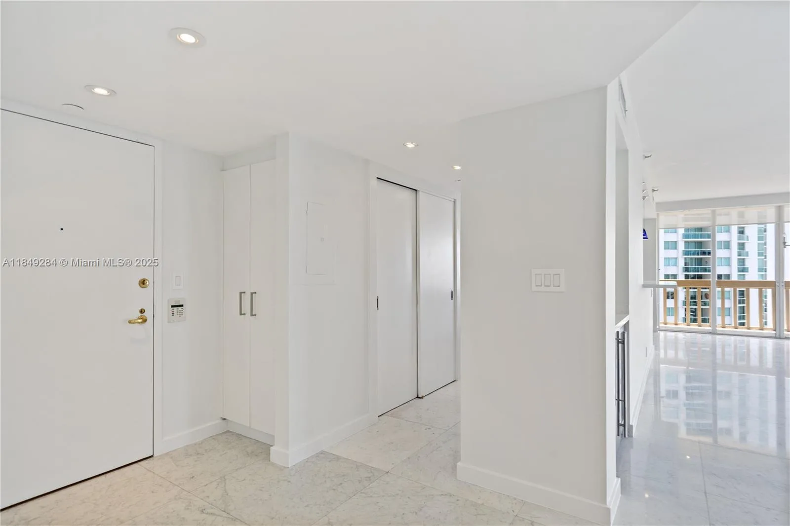 19355 Turnberry Way # 9D, Aventura, FL 33180 photo 7
