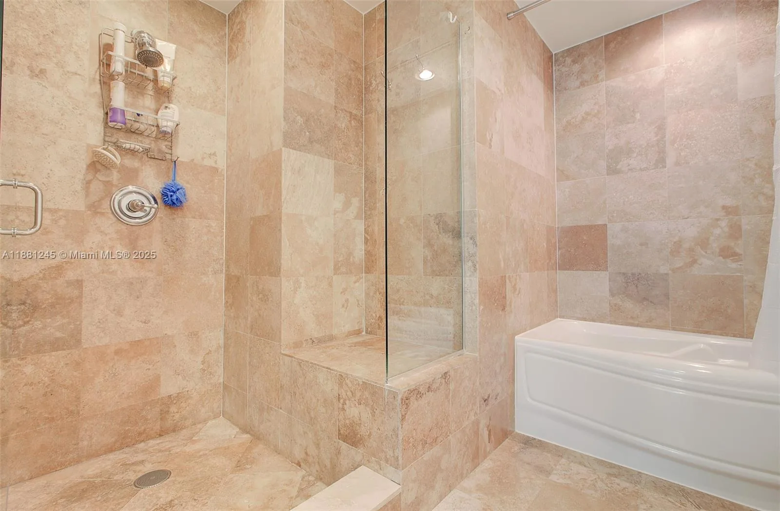 300 S Biscayne Blvd # T-2104, Miami, FL 33131 photo 12