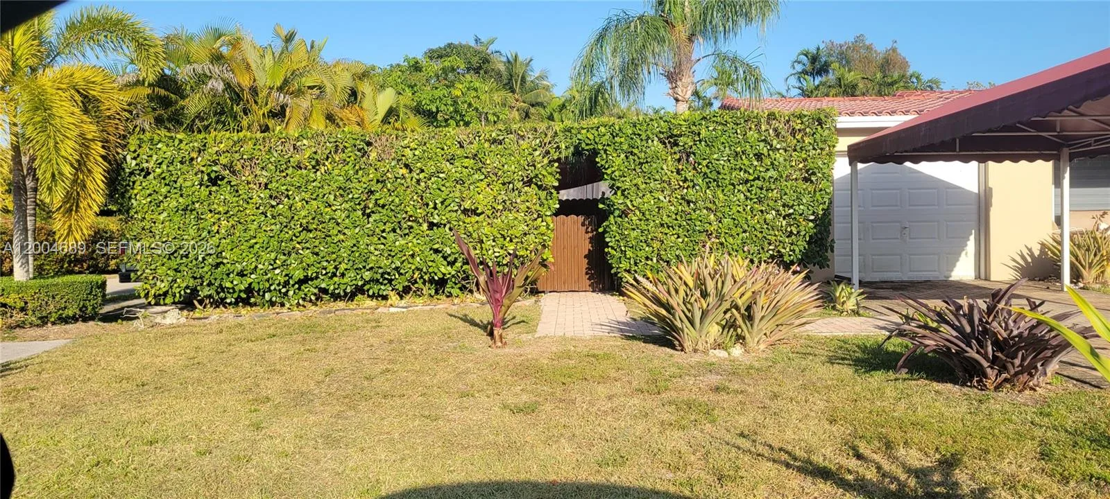 Listing photo 5
