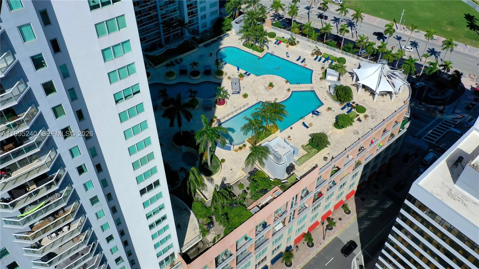 253 NE 2nd St # 3509, Miami, FL 33132 photo 13