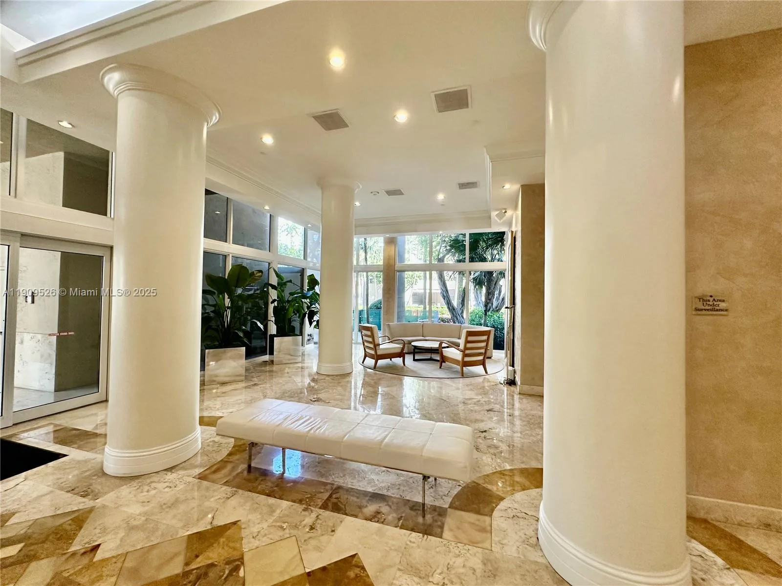 770 Claughton Island Dr # PH-9, Miami, FL 33131 photo 4