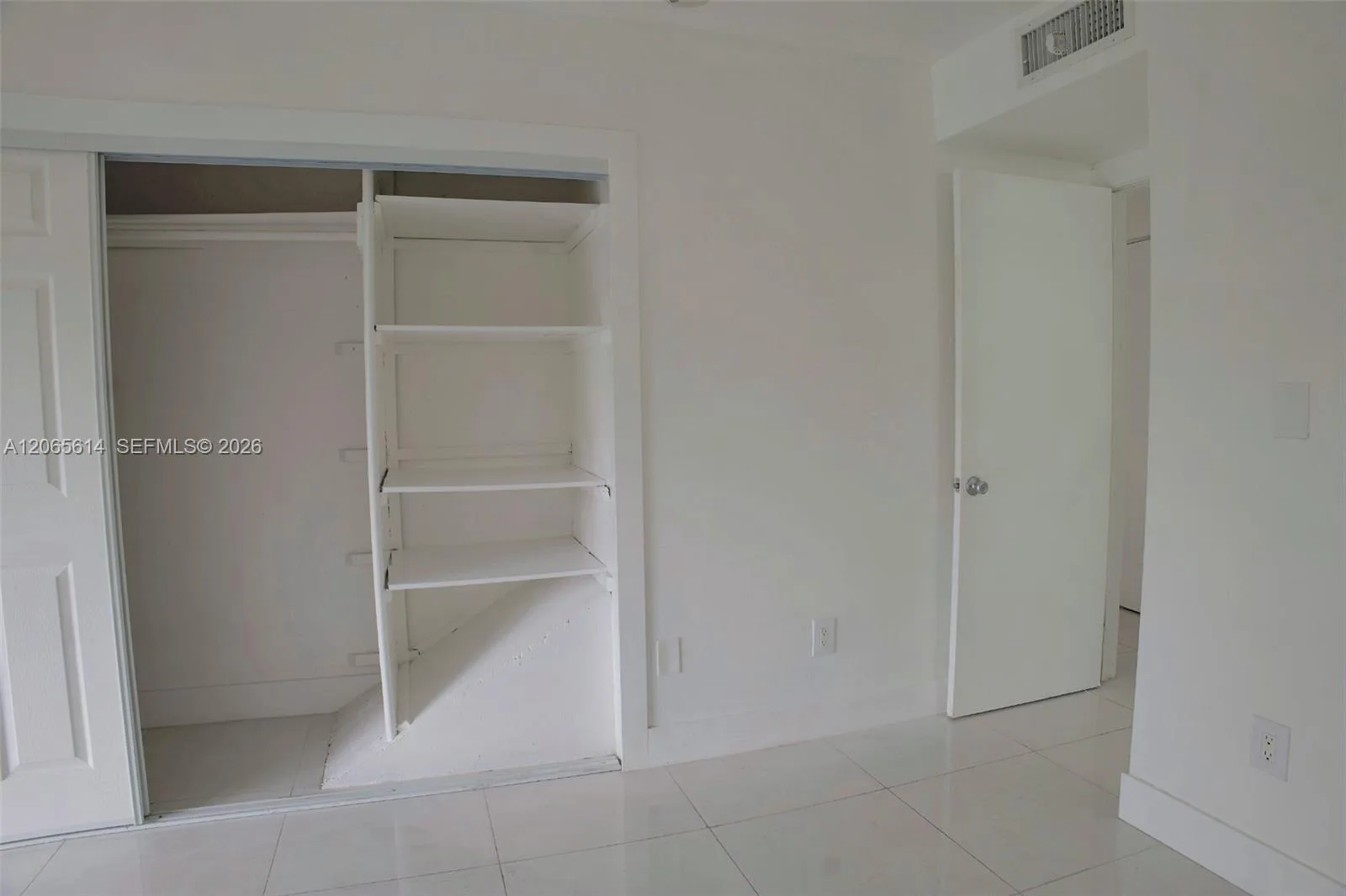 4271 NW 11th St # 4, Miami, FL 33126 photo 13