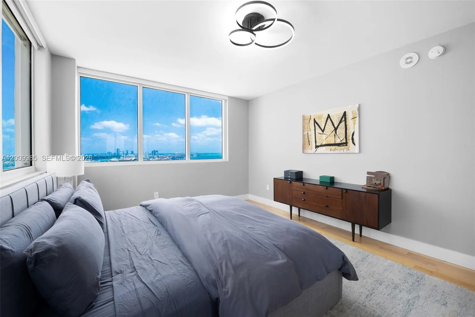 253 NE 2nd St # 2503, Miami, FL 33132 photo 12