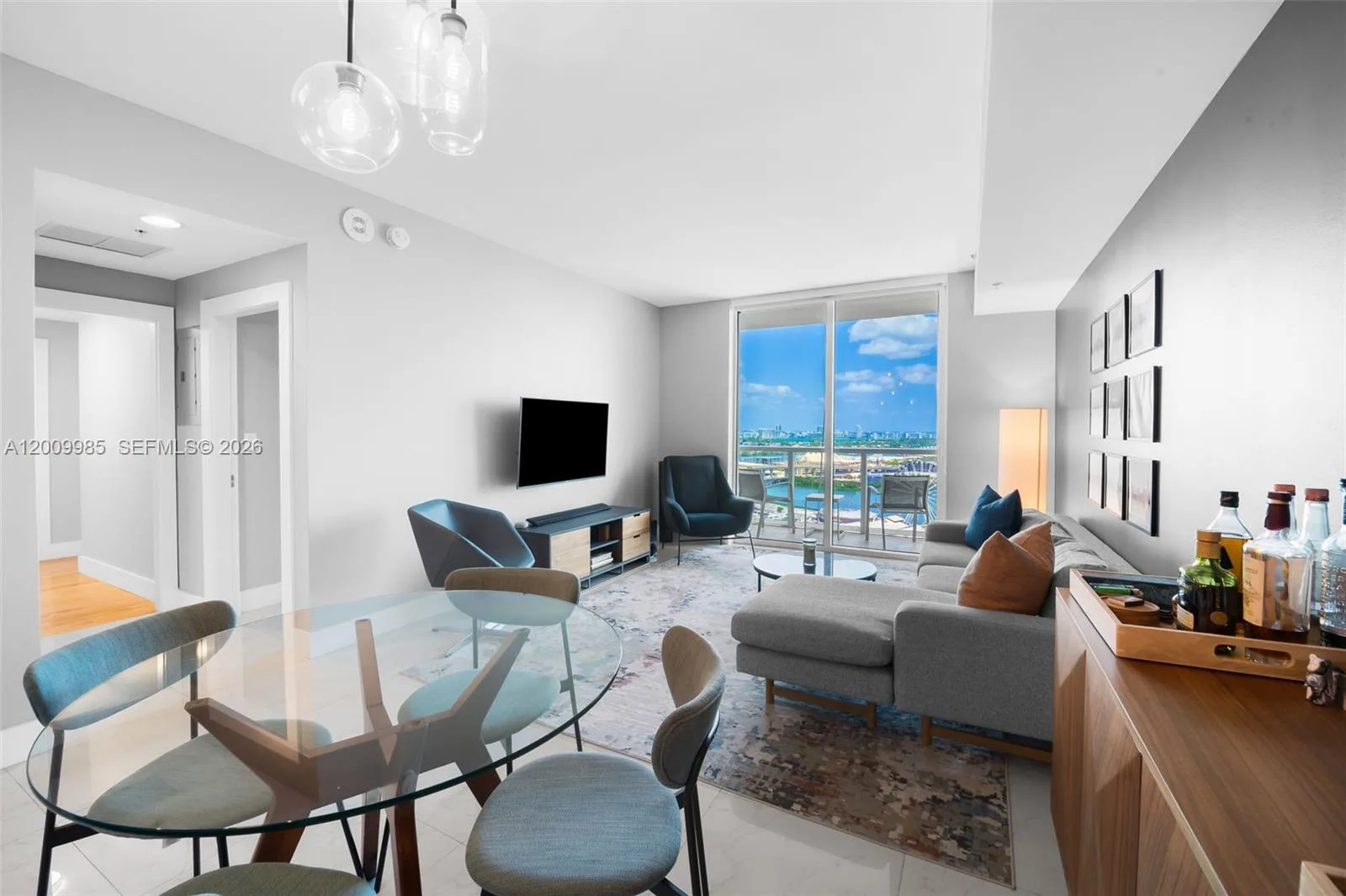 253 NE 2nd St # 2503, Miami, FL 33132 photo 5