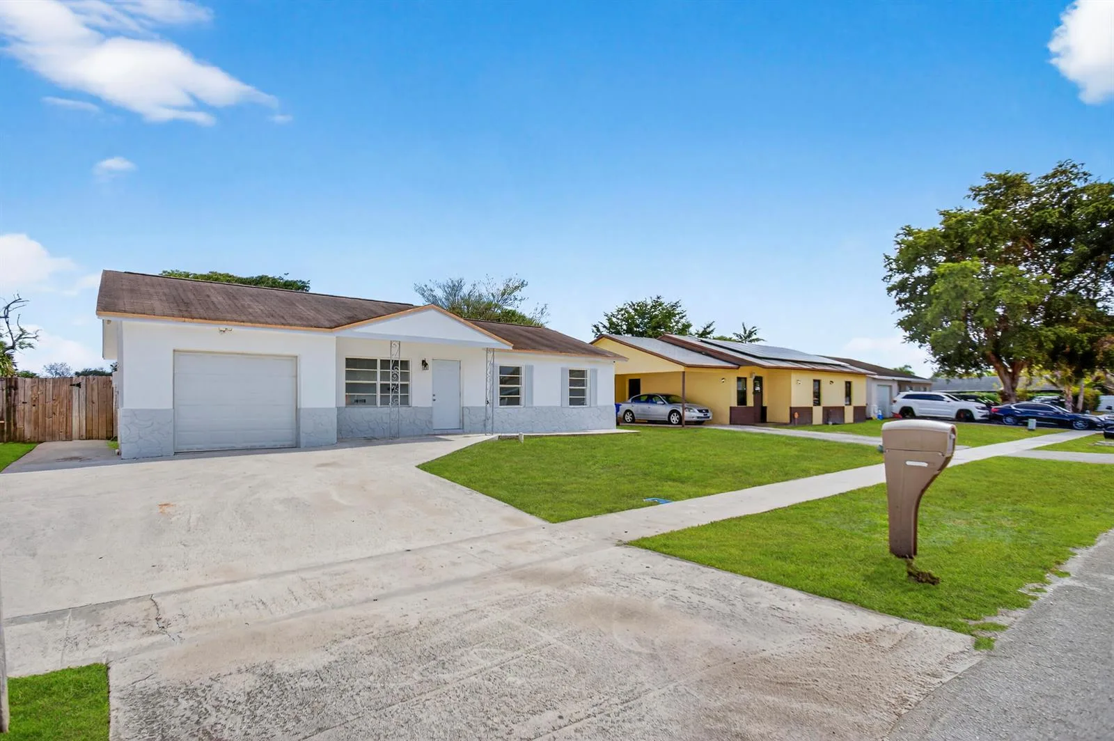 405 SW 78TH Terrace, North Lauderdale, FL 33068 photo 3