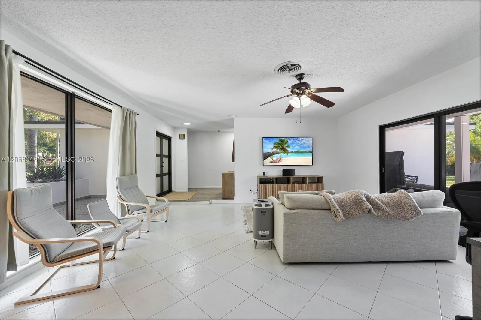 8620 SW 159th St, Palmetto Bay, FL 33157 photo 9