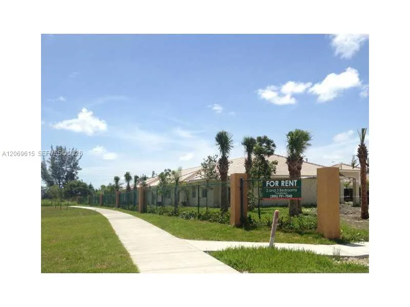 13252 Old Biscayne Dr # 802, Homestead, FL 33033 photo 2