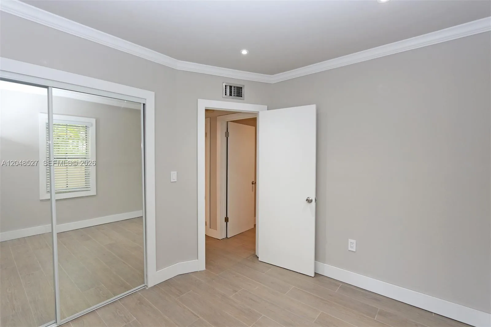 3395 Franklin Ave # D, Miami, FL 33133 photo 11