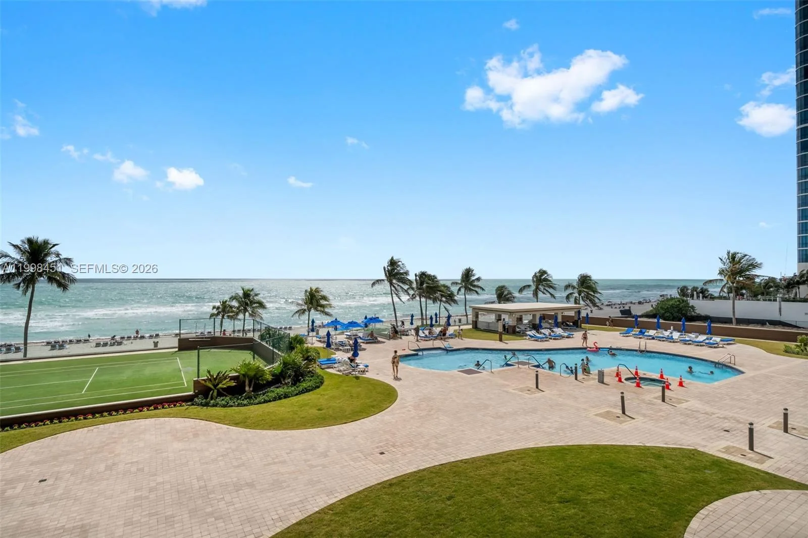 17555 Collins Ave # 406, Sunny Isles Beach, FL 33160 photo 11