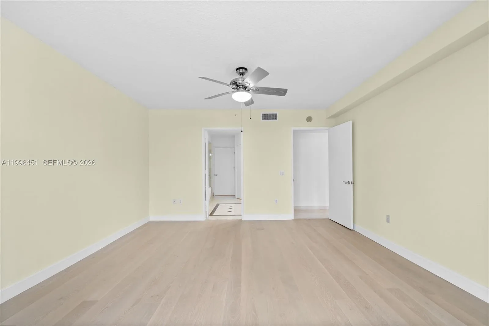 17555 Collins Ave # 406, Sunny Isles Beach, FL 33160 photo 13