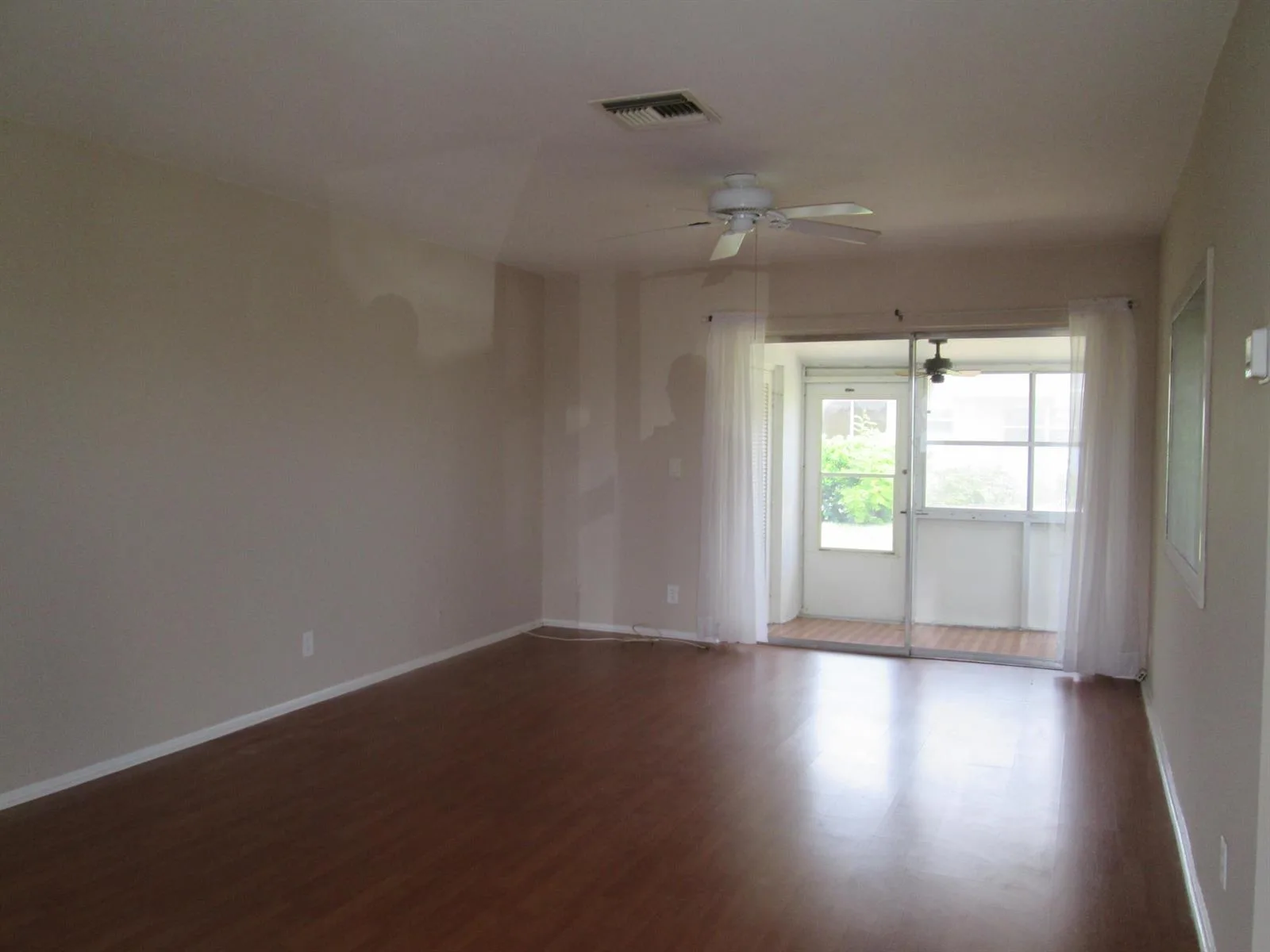 2611 W BARKLEY Drive W # E, West Palm Beach, FL 33415 photo 10