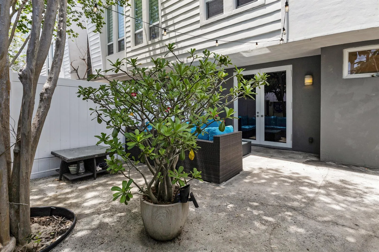 711 SE 16th Court, Fort Lauderdale, FL 33316 photo 4