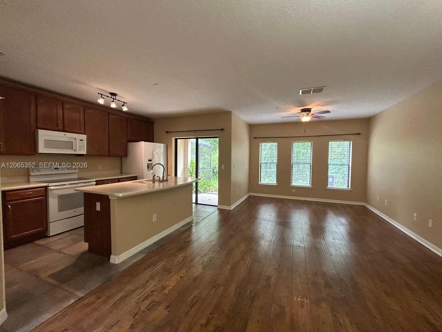 6018 TIVOLI GARDENS BLVD, Orlando, FL 32829 photo 4
