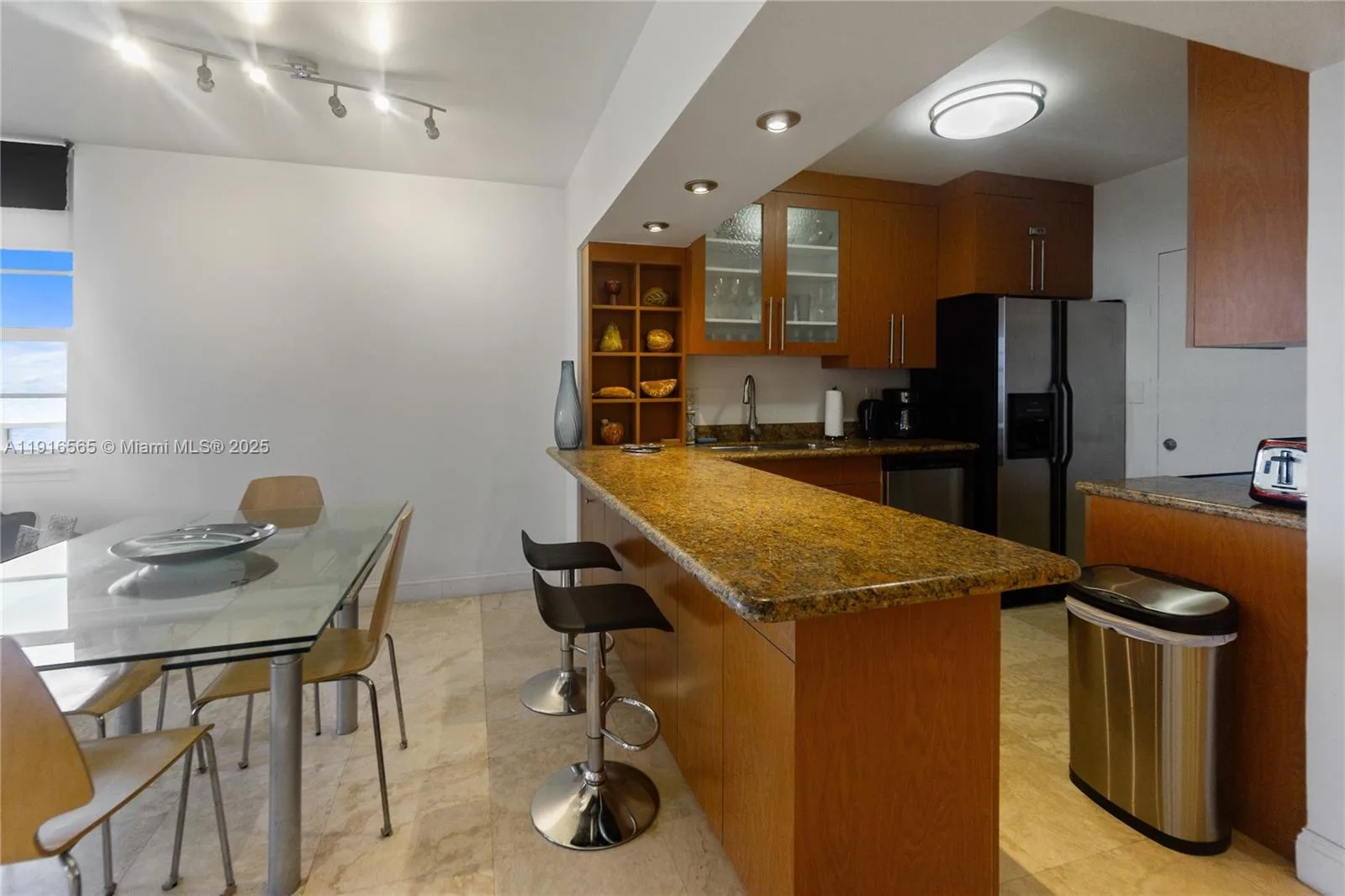 100 Lincoln Rd # 847, Miami Beach, FL 33139 photo 4