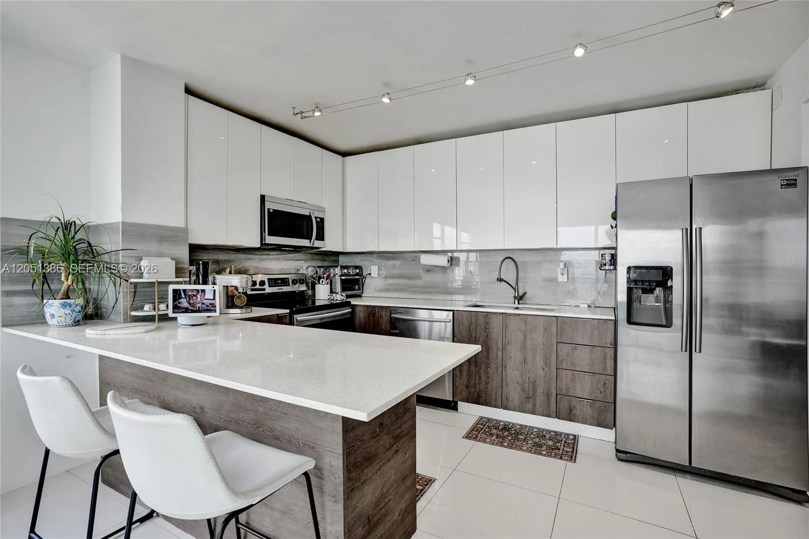 11111 Biscayne Blvd # 1915, Miami, FL 33181 photo 3