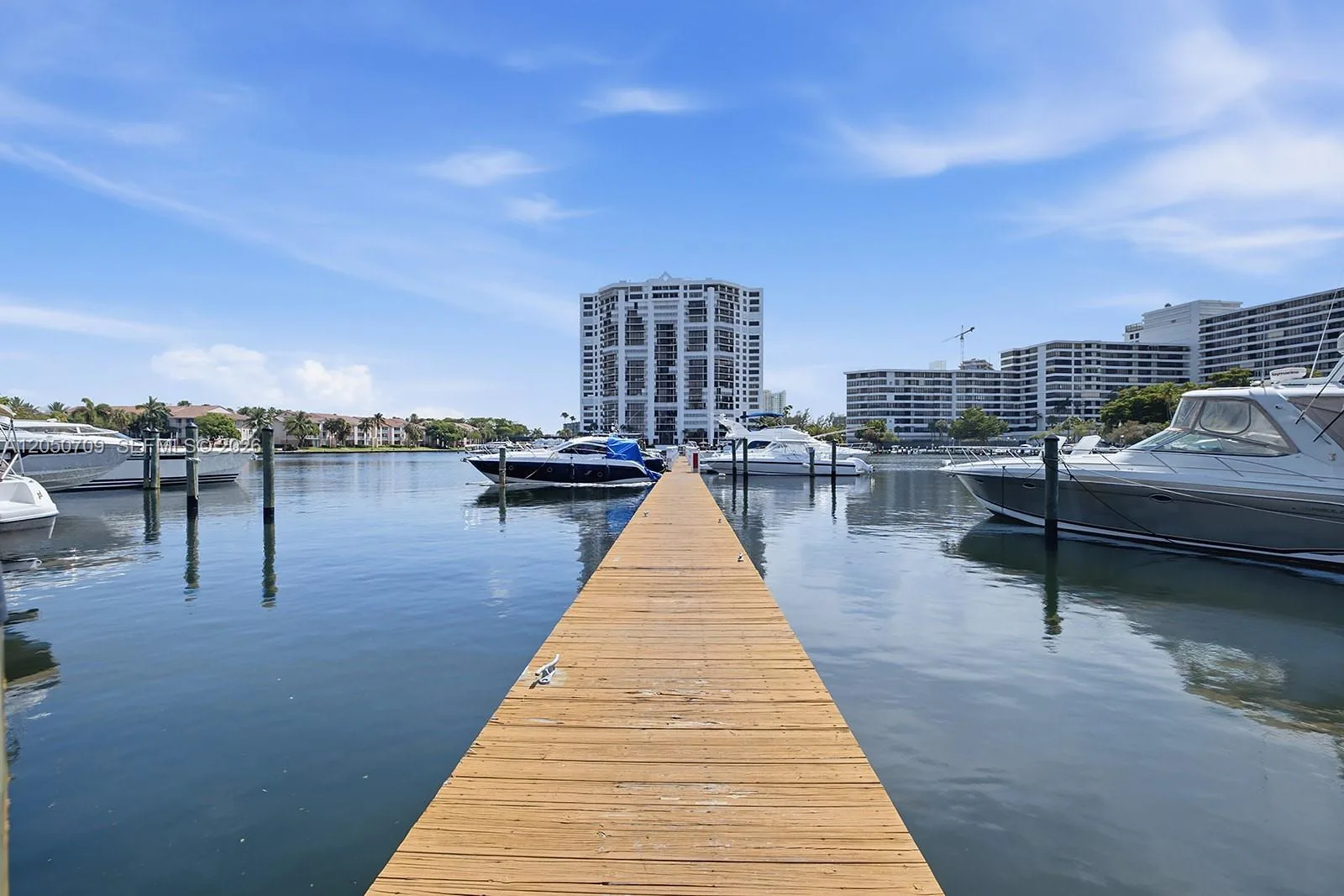 605 Leslie Dr, Hallandale Beach, FL 33009 photo 13