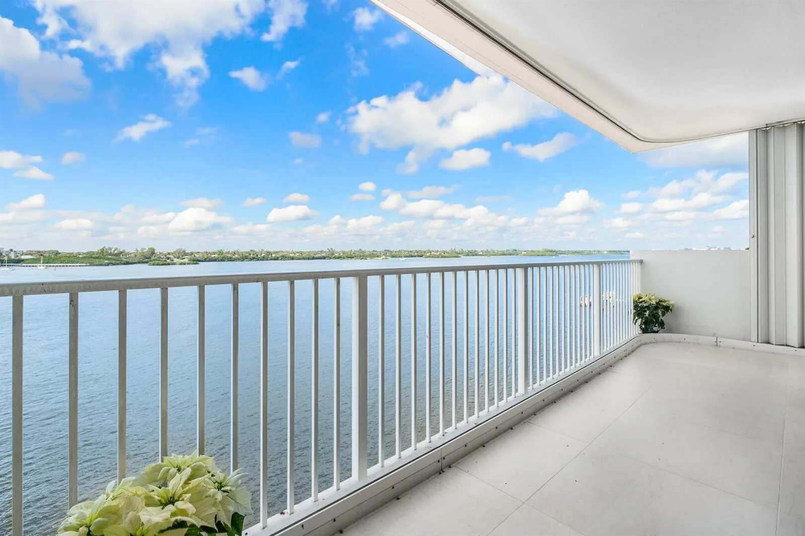 2860 S Ocean Boulevard # 506, Palm Beach, FL 33480