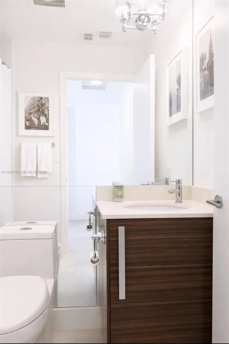 2020 N Bayshore Dr # 805, Miami, FL 33137 photo 10