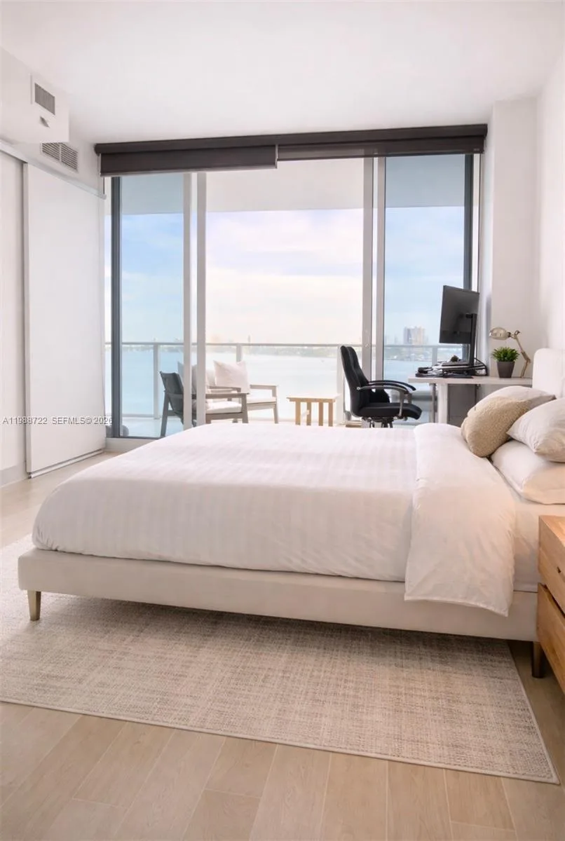 2020 N Bayshore Dr # 805, Miami, FL 33137 photo 5