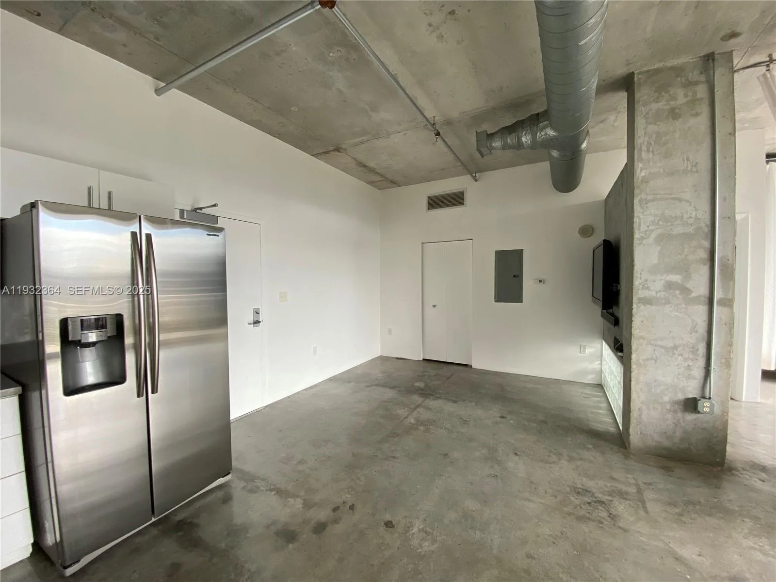 444 NE 30th St # 702, Miami, FL 33137 photo 3