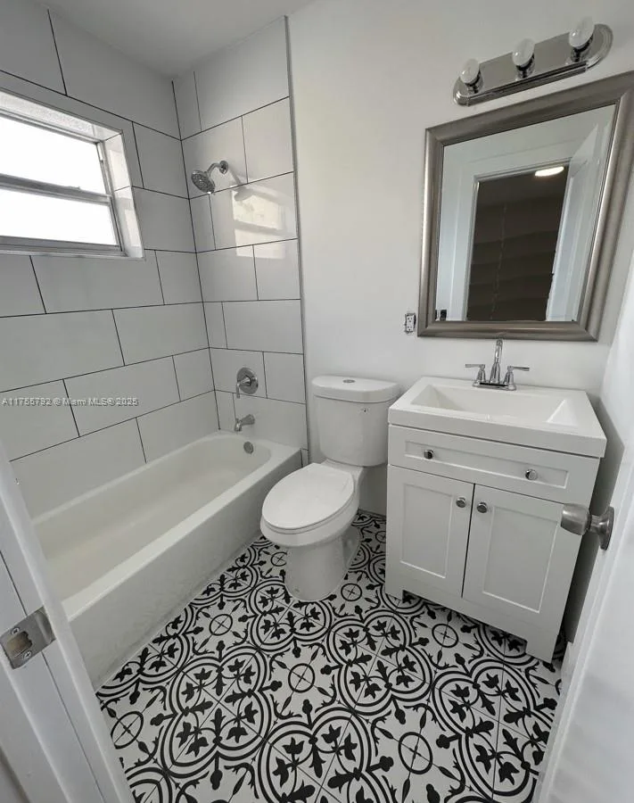 25 W 6th St # 25, Hialeah, FL 33010 photo 5