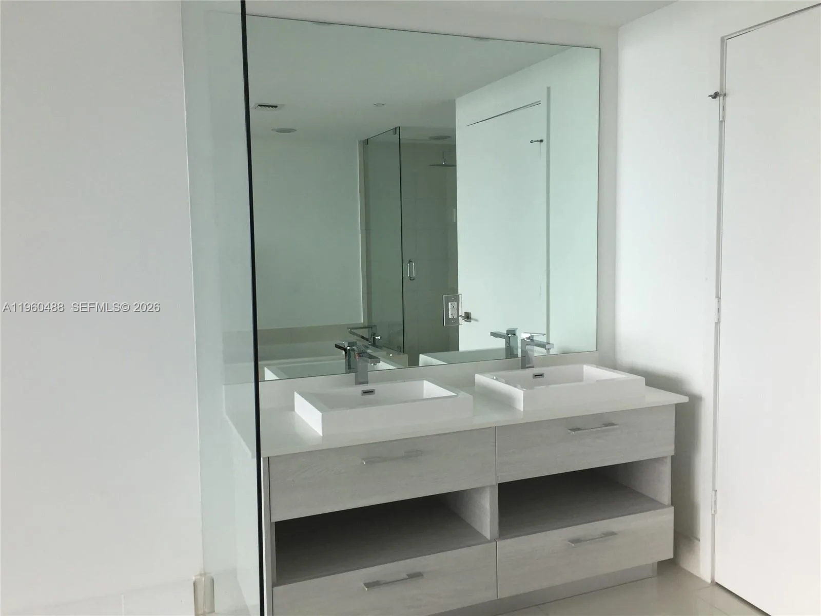 650 NE 32nd St # 2303, Miami, FL 33137 photo 6
