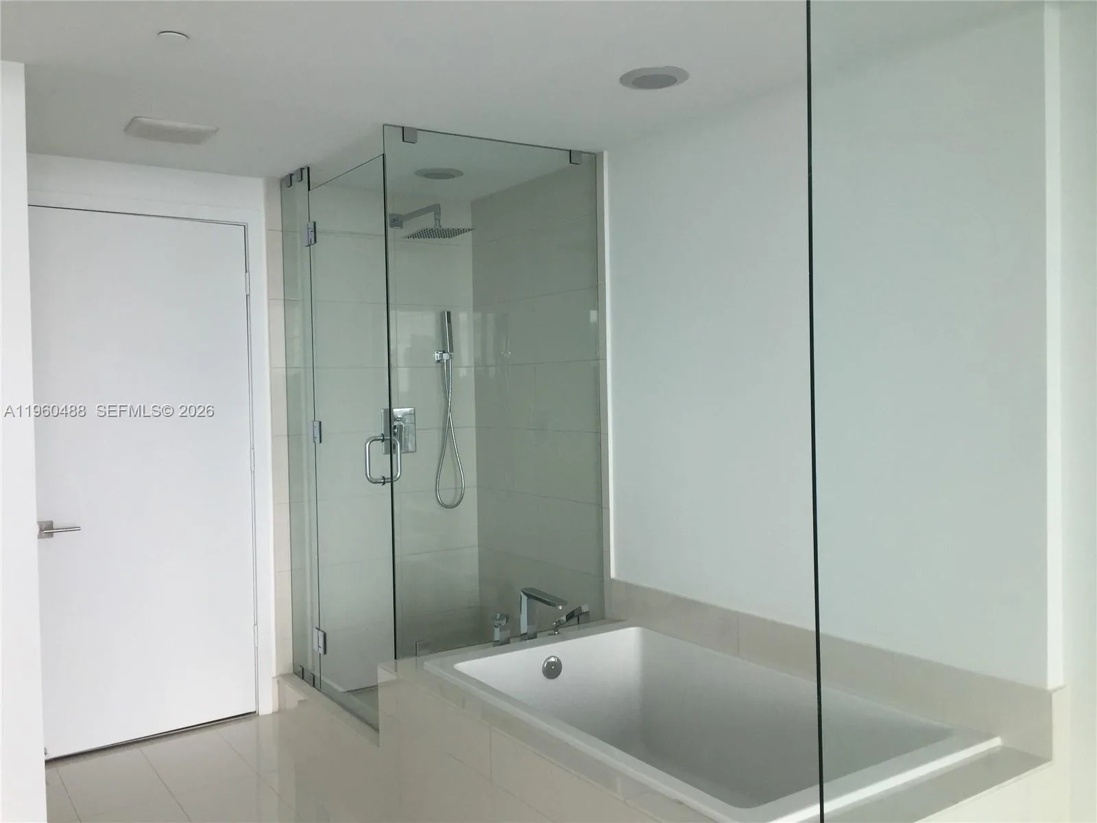 650 NE 32nd St # 2303, Miami, FL 33137 photo 7