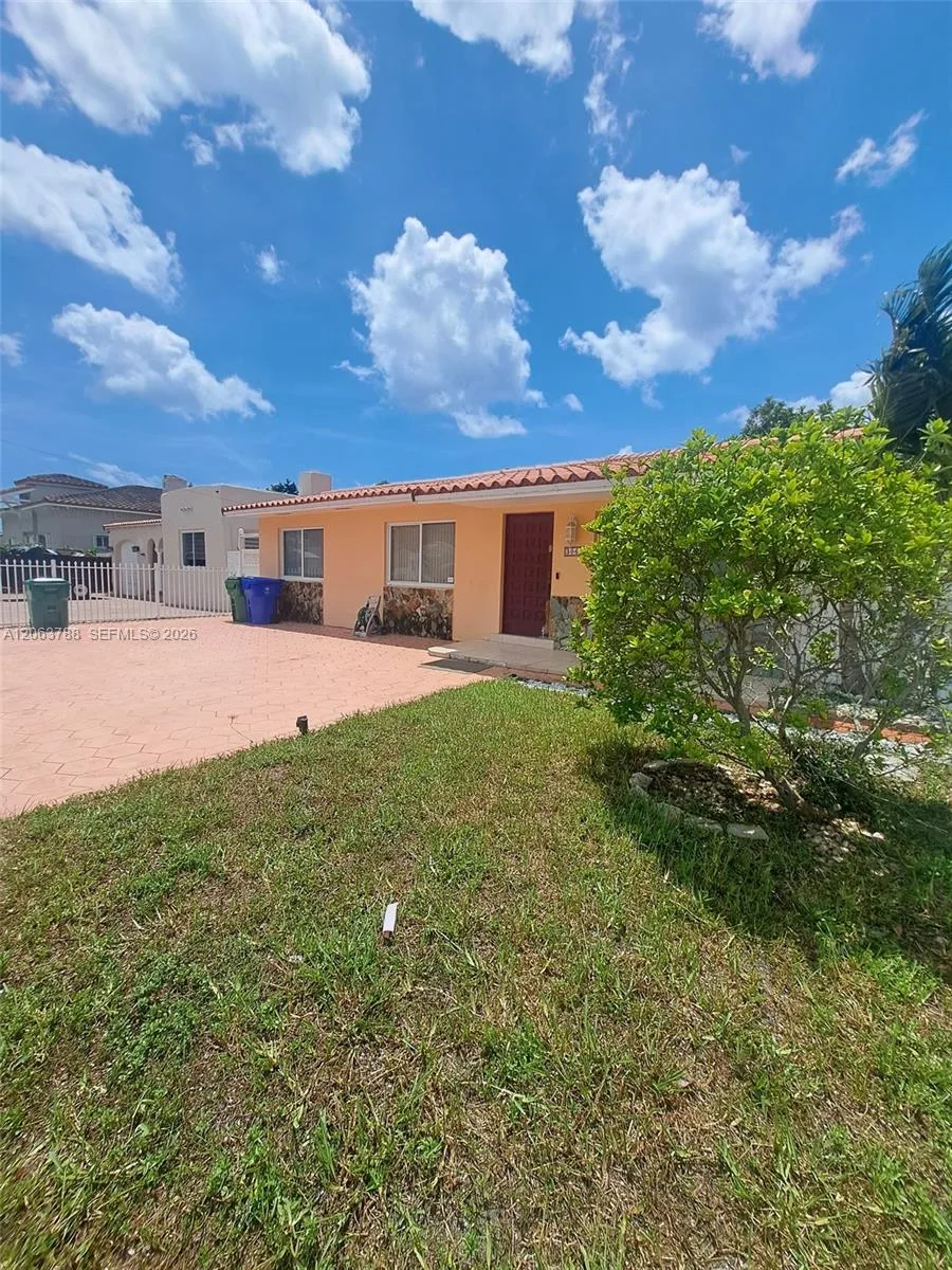 3062 SW 14th St, Miami, FL 33145 photo 4