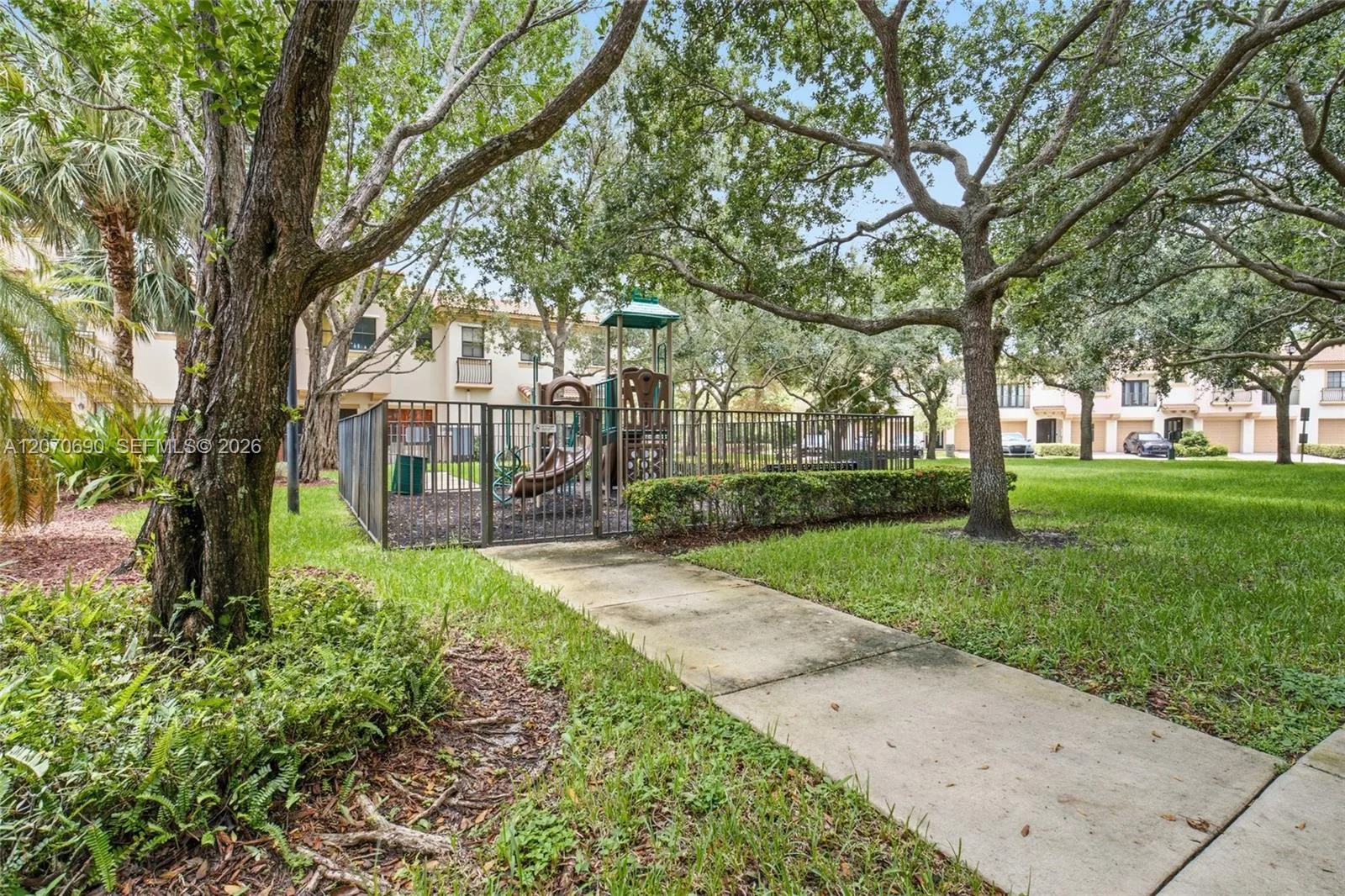 4758 Cypress St, Coconut Creek, FL 33073 photo 10