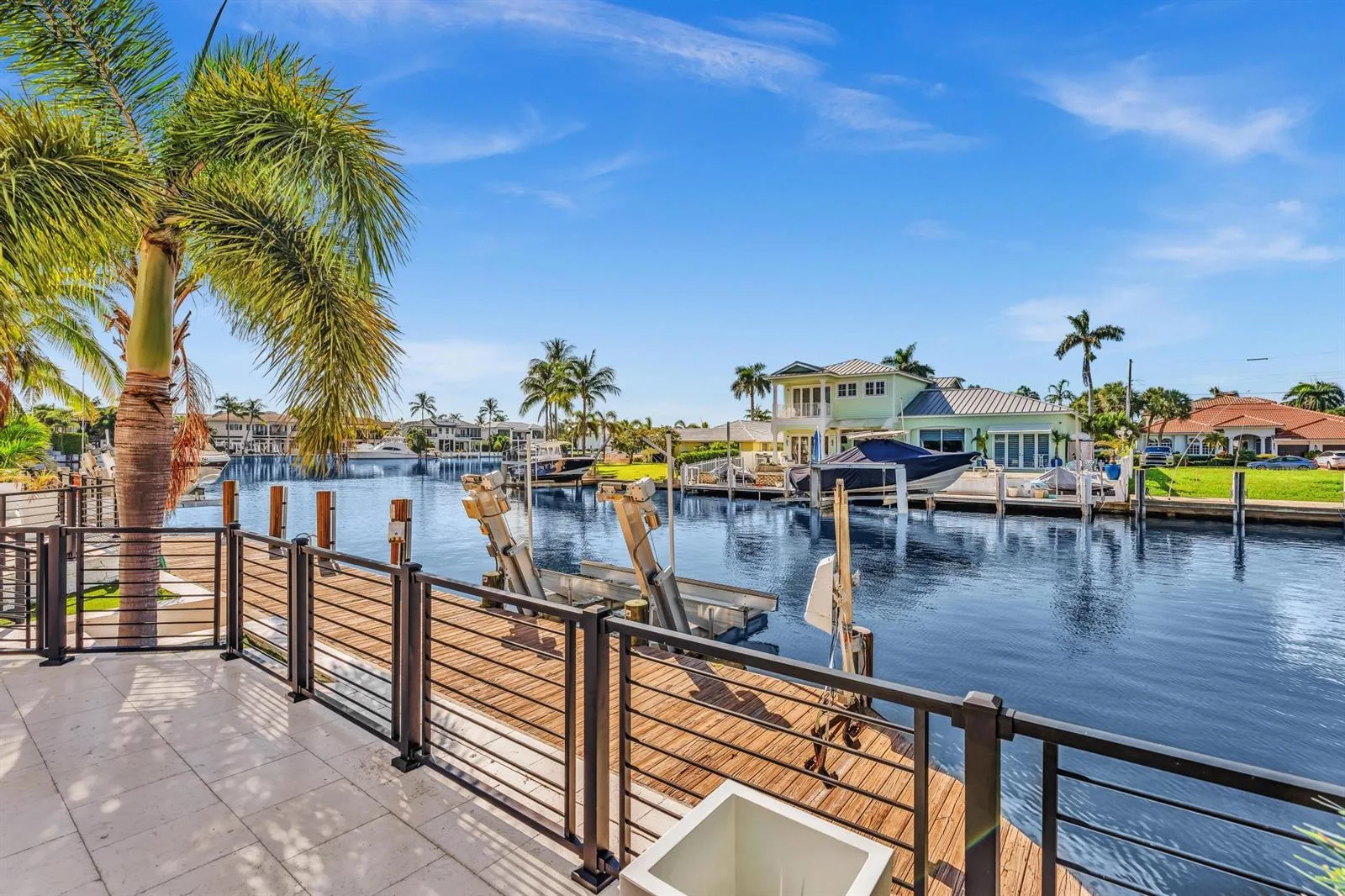 2888 NE 33rd Street, Lighthouse Point, FL 33064