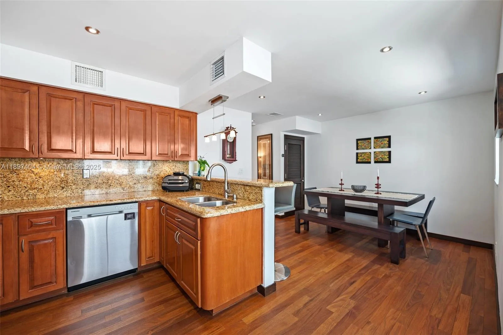 261 Navarre Ave # A-3, Coral Gables, FL 33134 photo 10