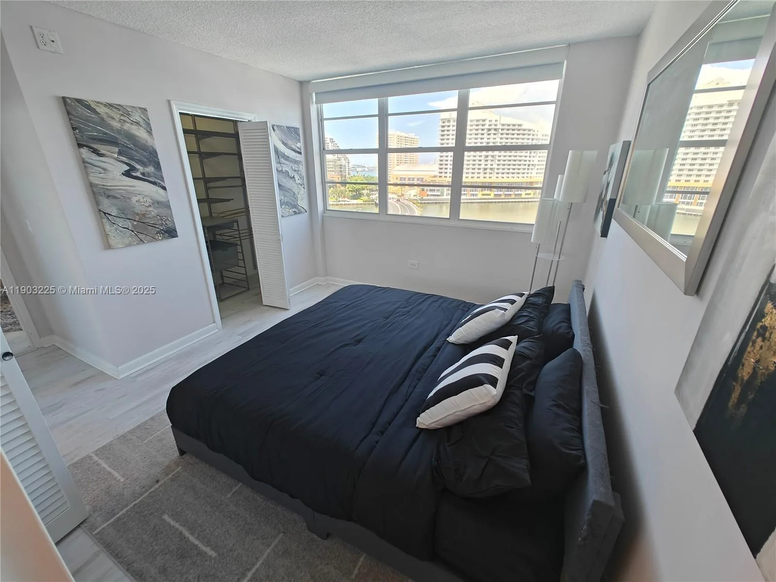 801 Brickell Bay Dr # 970, Miami, FL 33131 photo 5