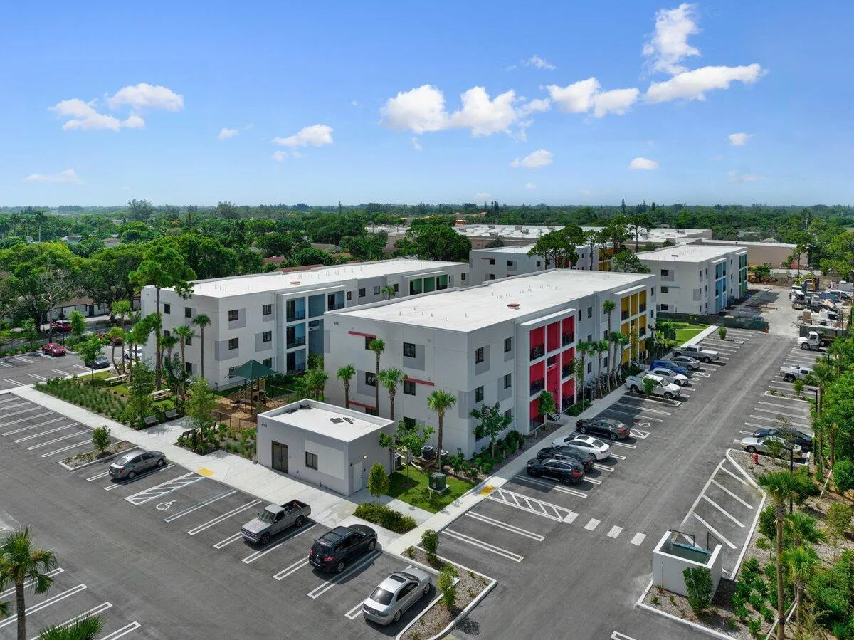 4260 Lakewood Road # Unit 206, FL 33461 photo 2