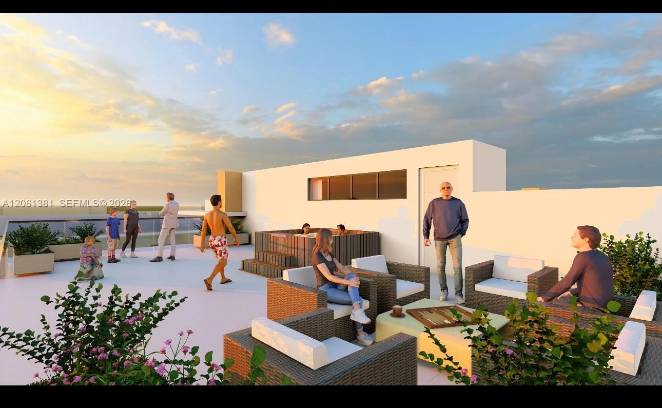 813 Harrison St, Hollywood, FL 33019 photo 8