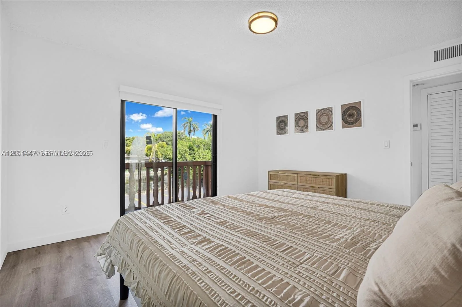 13210 Memorial Hwy # 208, North Miami, FL 33161 photo 13