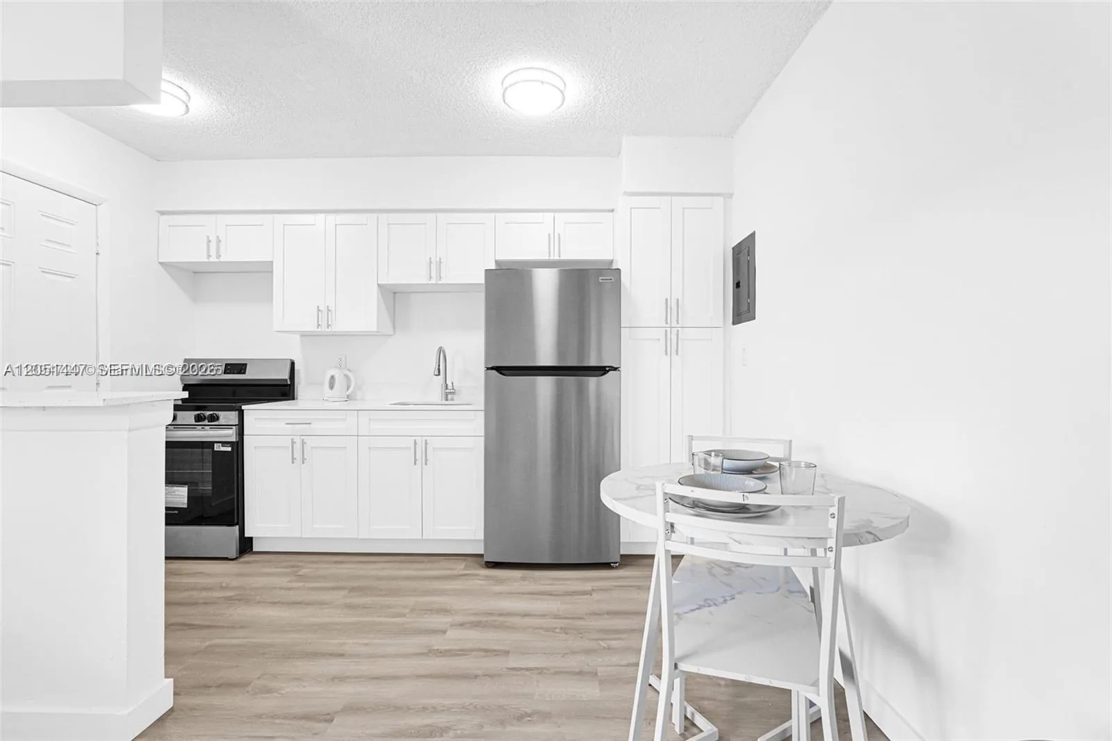 13210 Memorial Hwy # 208, North Miami, FL 33161 photo 5