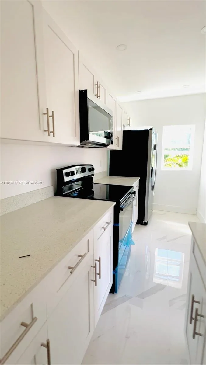 1015 S 17th Ave # 10, Hollywood, FL 33020 photo 4