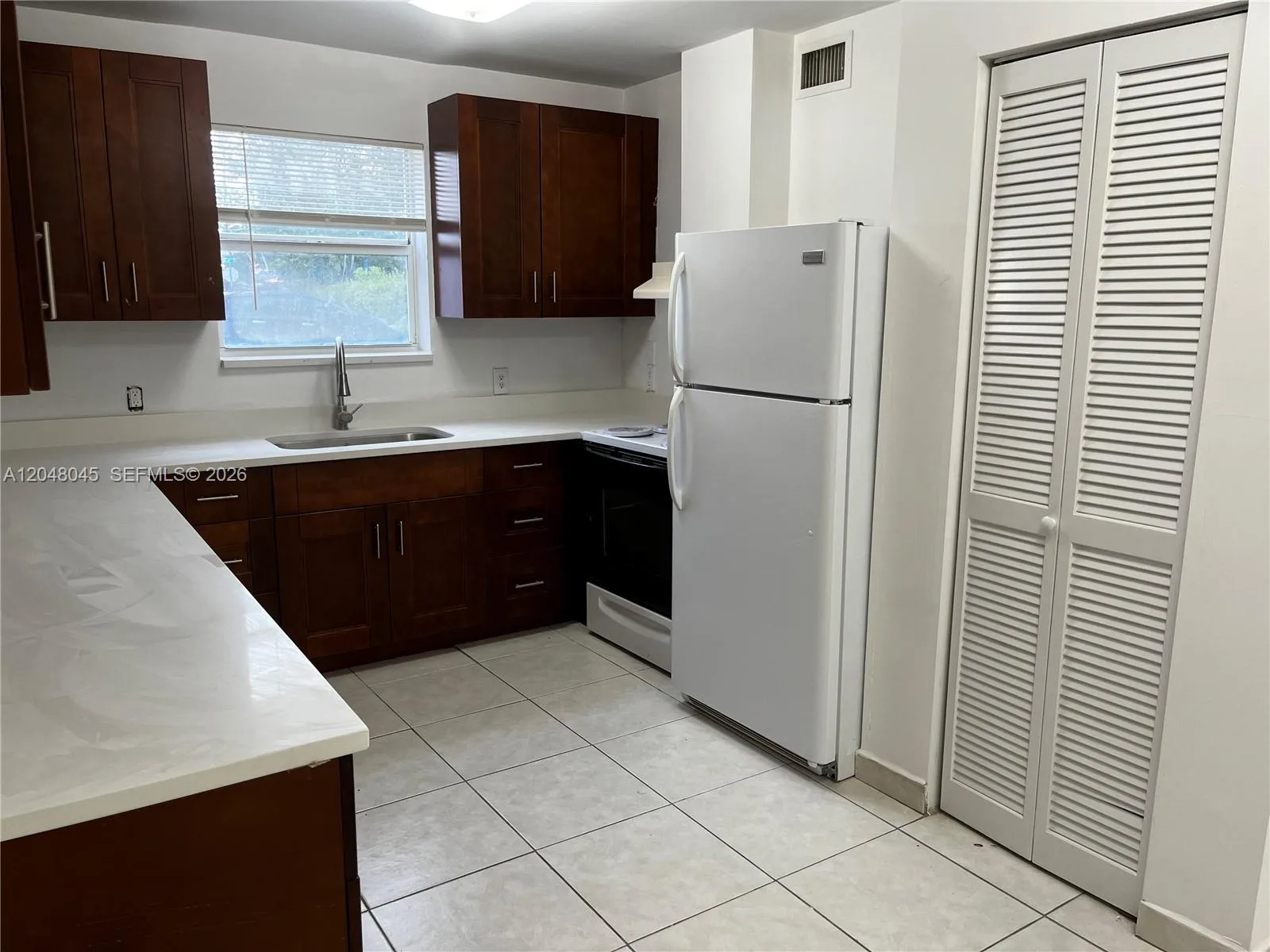 181 NW 47th Ave # 9, Miami, FL 33126 photo 3