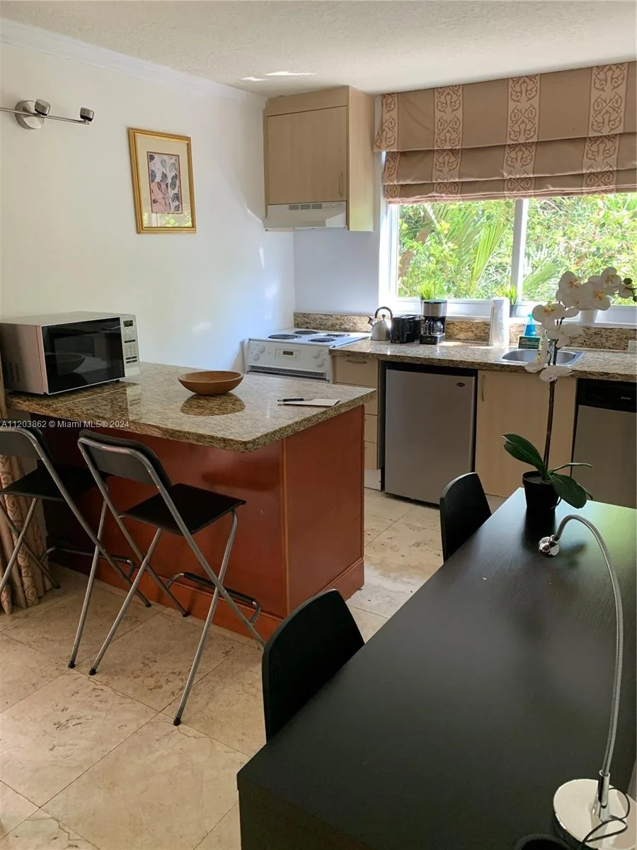 2951 S Bayshore Dr # 417, Miami, FL 33133 photo 13