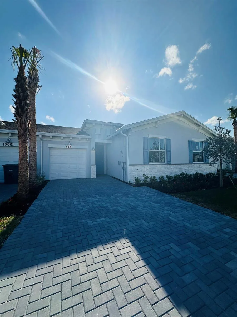 13657 Night Sky Place, Delray Beach, FL 33484