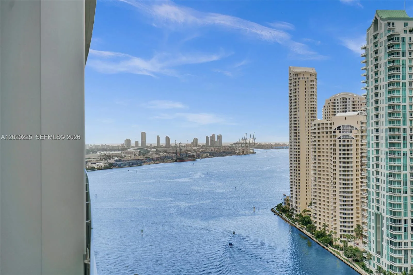300 Biscayne Boulevard Way # 2305W, Miami, FL 33131 photo 3