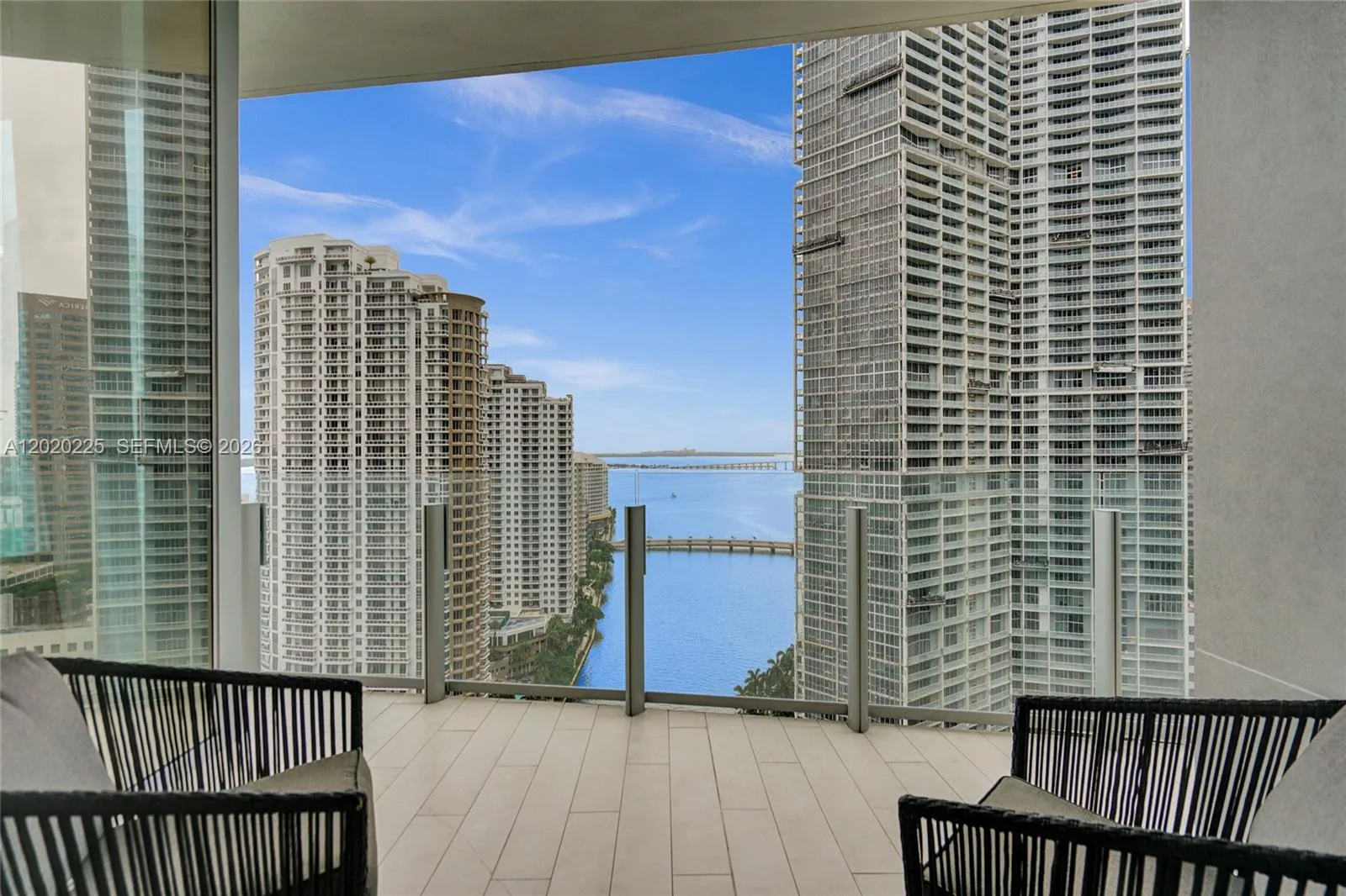 300 Biscayne Boulevard Way # 2305W, Miami, FL 33131 photo 4