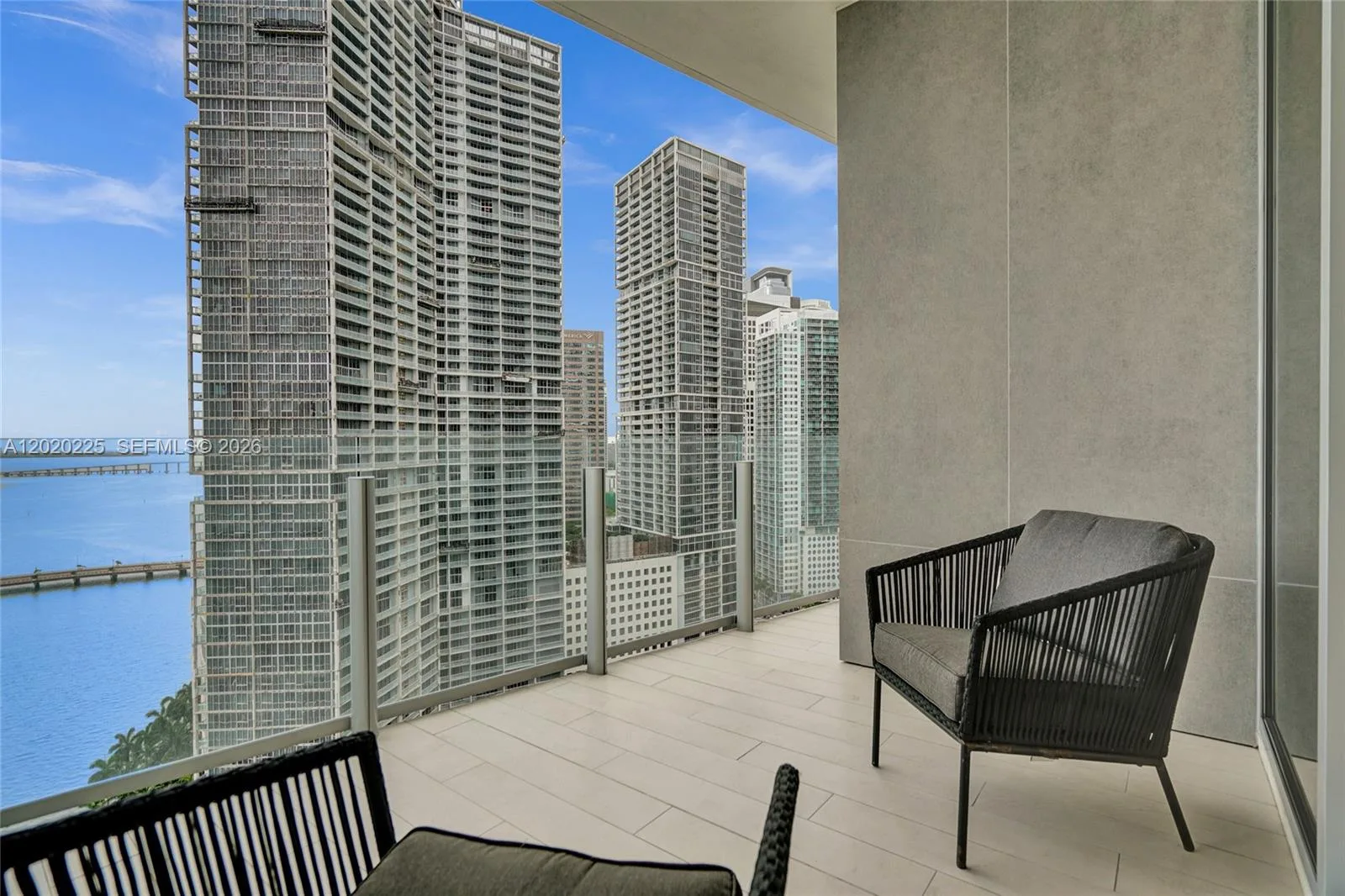 300 Biscayne Boulevard Way # 2305W, Miami, FL 33131 photo 5